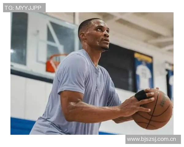 克利福德感慨德罗赞与威少应享受更辉煌的赛季表现